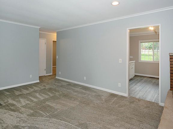 5th image of 2008 Eckener Dr