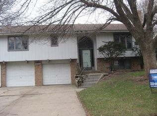 14711 Jefferson Cir, Omaha, NE 68137