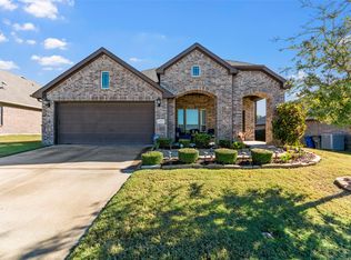 652 Cottage Pl, Lavon, TX 75166