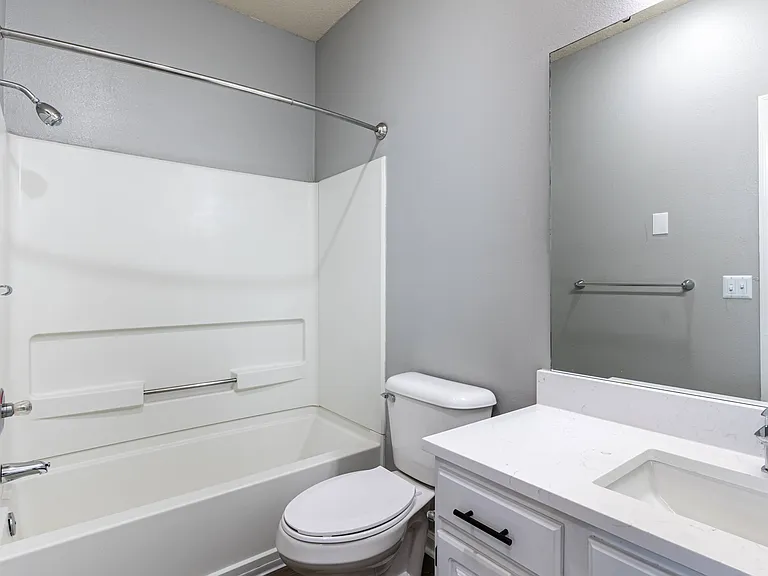 Pinnacle Pointe — Photo 22