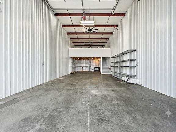 4th image of 680 S Plasterbed Rd #4-5