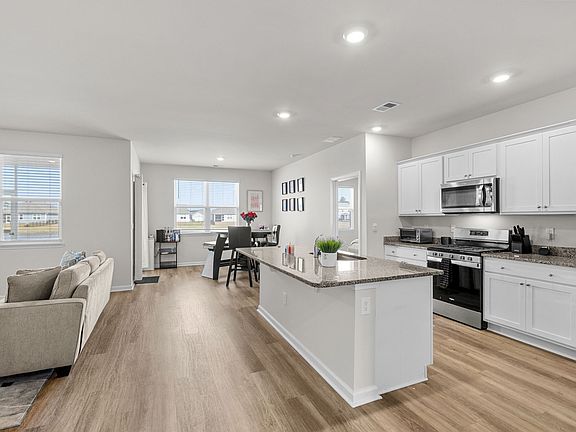 4th image of 3144 Fair Ridge Way