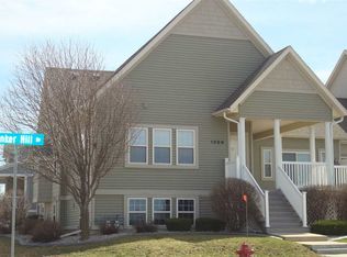 1399 Bunker Hill Dr, Sun Prairie, WI 53590