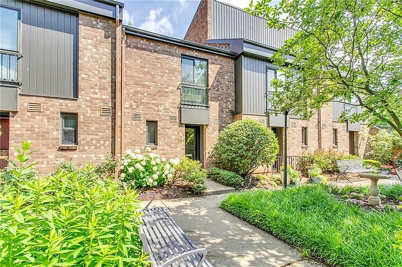 8 Foster Sq Pittsburgh Pa 15212 Mls 1453976 Zillow