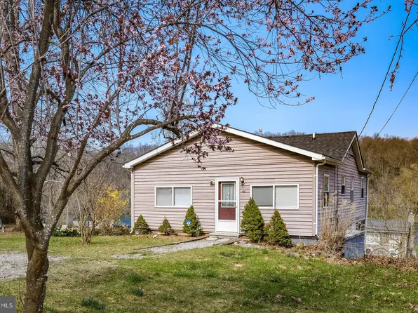 45 Harris Dr, Front Royal, VA 22630