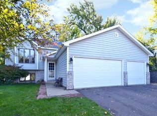 4196 Reading, Eagan, MN 55123