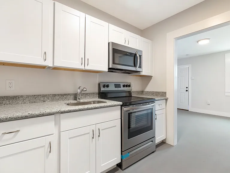 2536 Conti St — Photo 10