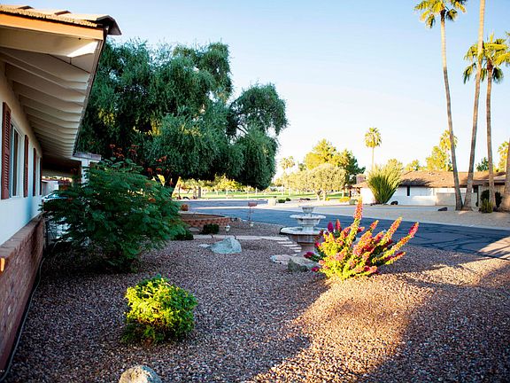 2nd image of 665 Val Verde Cir W