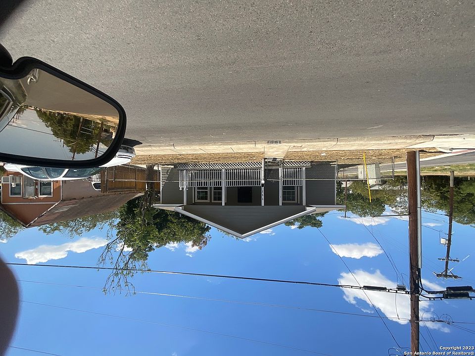 1st image of 902 Clark Ave