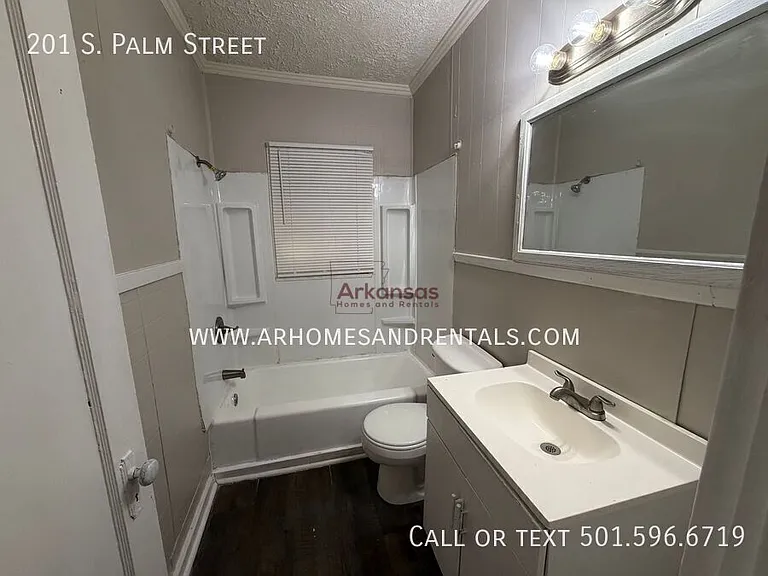 201 S Palm St — Photo 7