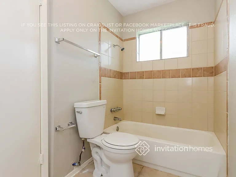 14307 Branchwater Ln — Photo 11