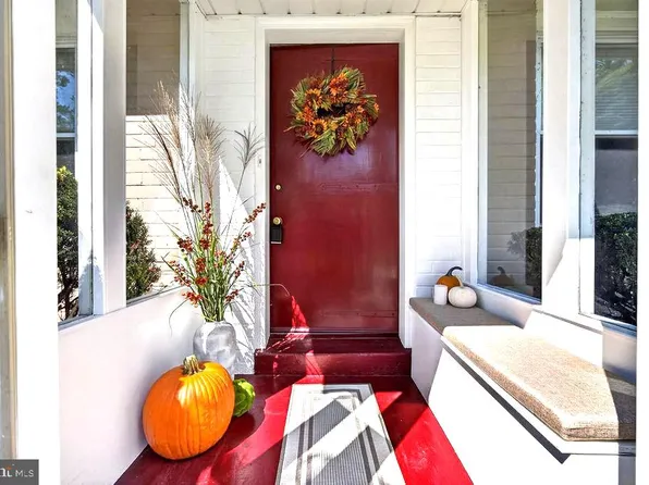 840 Pembroke Rd, Rydal, PA 19046