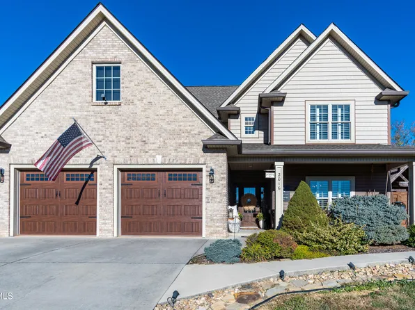 2016 Carsons Way, Piney Flats, TN 37686