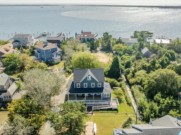 56 Oak Beach Road, Oak Beach, NY 11702