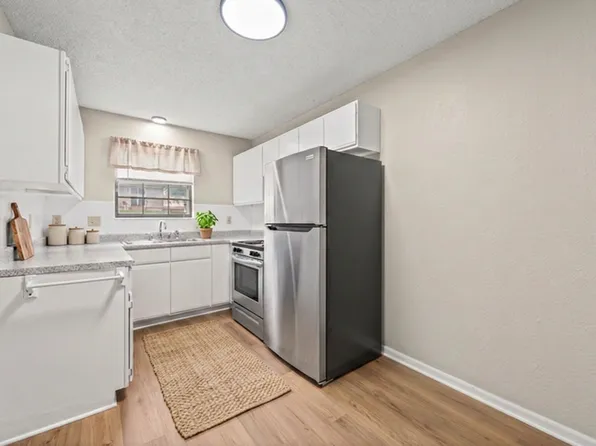 Millwood Apartments & Townhomes