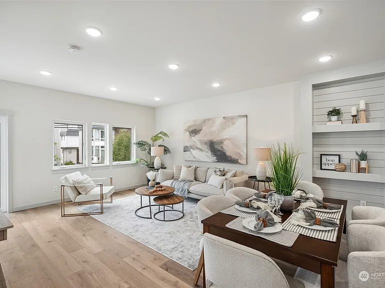 NW 64th St — Photo 8