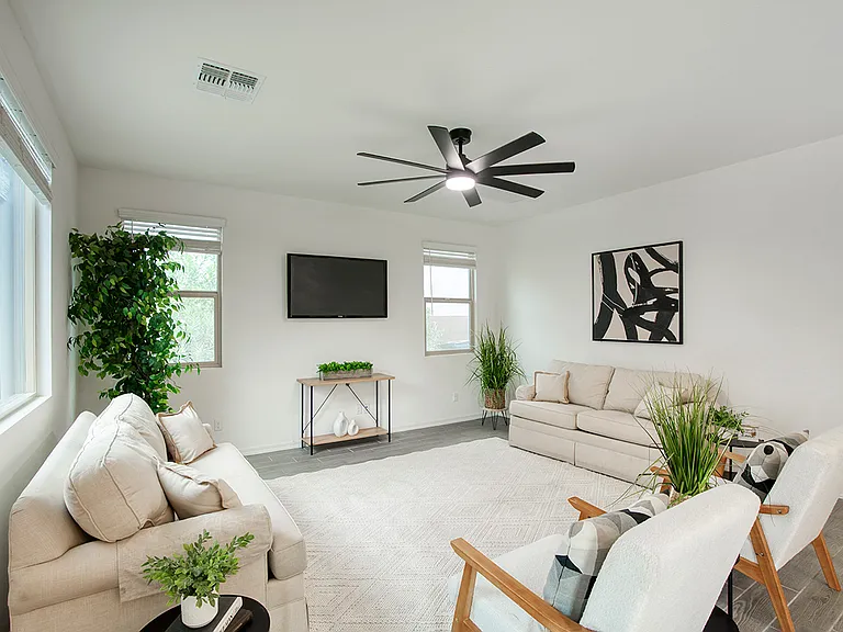 9333 E Sector Dr — Photo 2