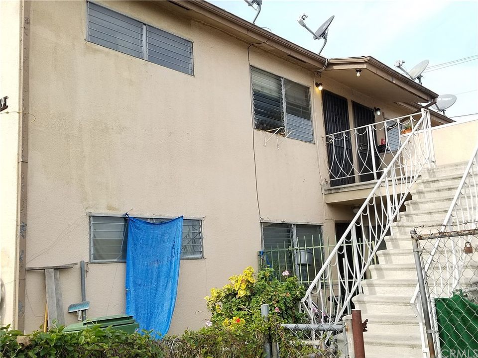 1st image of 4869 Navarro St APT 3