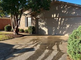 1706 Saint Andrews Dr, Tuscaloosa, AL 35406