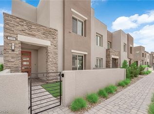 600 N Carriage Hill Dr #1048, Las Vegas, NV 89138