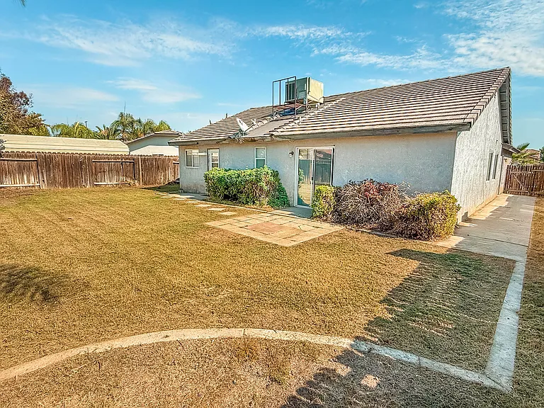 5311 Sunbird Ct — Photo 23
