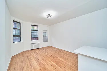 Rented by Living New York