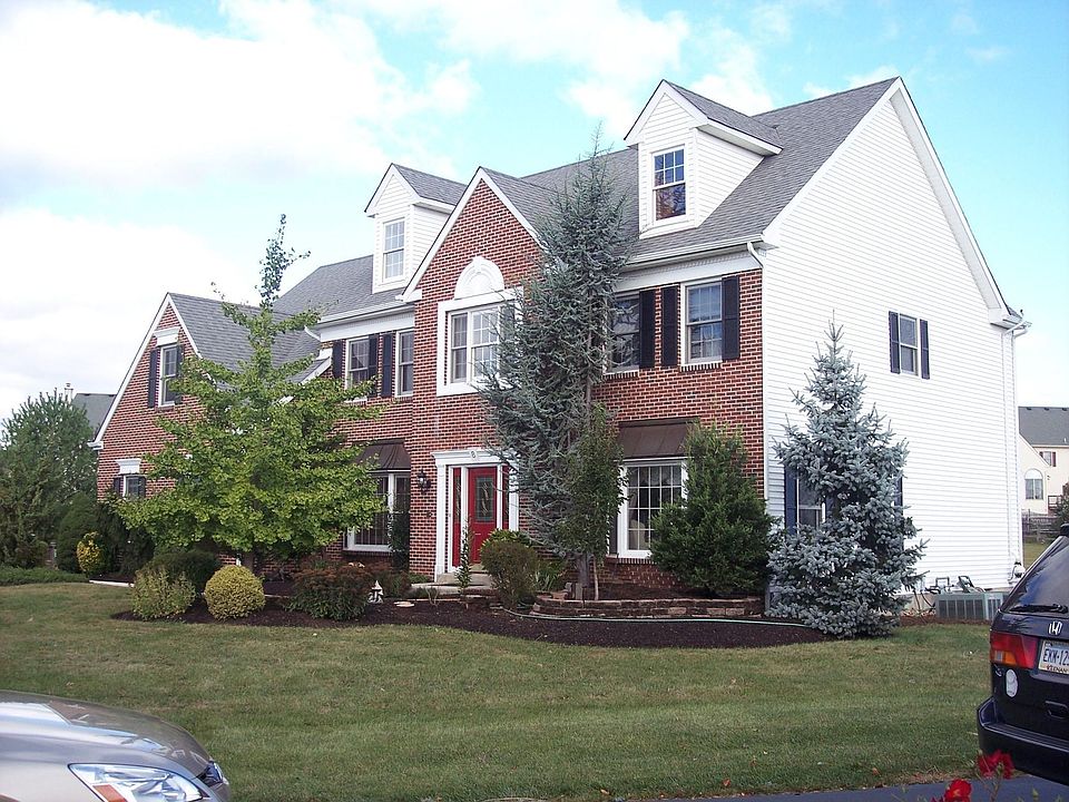 Front exterior view
