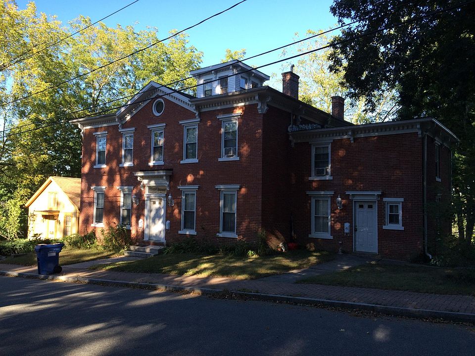 2nd image of 62 Summit St APT B