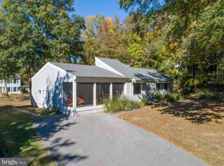 3230 Walnut Dr, Annapolis, MD 21403