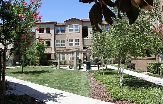 Palmilla at Campus Pointe — Photo 4