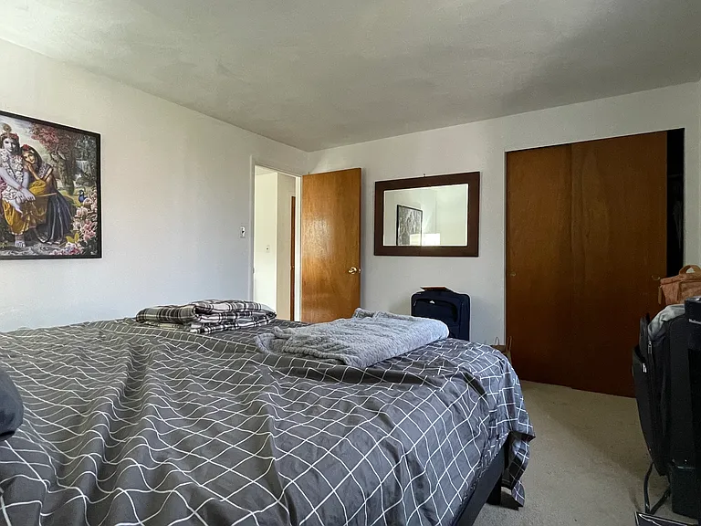 79 Central St #5 — Photo 6