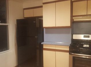 7326 71st Pl FL 2, Glendale, NY 11385