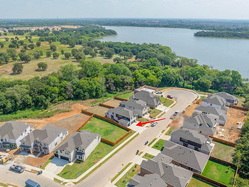 1st image of 616 Willowmore Dr