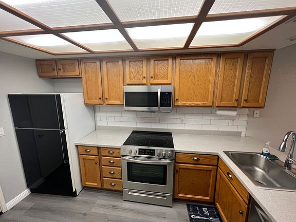 5th image of 5226 Hemlock St APT 27