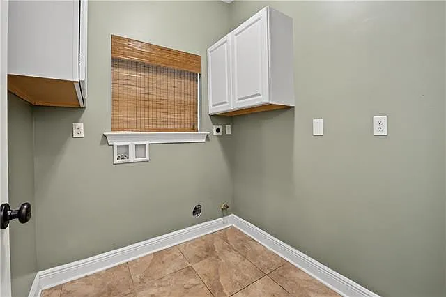 404 Golden Leaf Ct — Photo 19