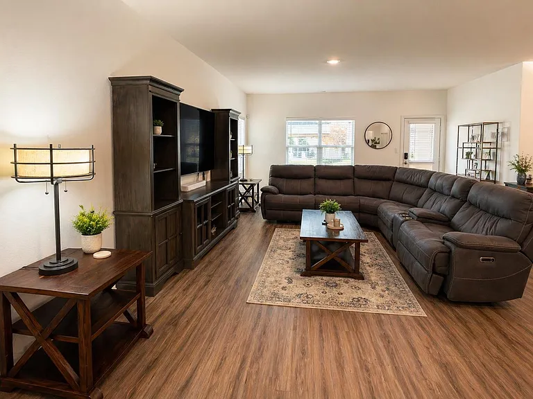 108 Blue Blaze Trl — Photo 2