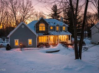 63 Hearthstone Dr, Gansevoort, NY 12831