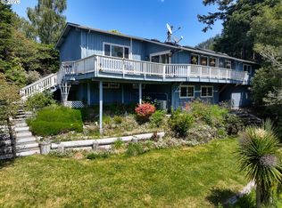 29670 Park Trl, Gold Beach, OR 97444