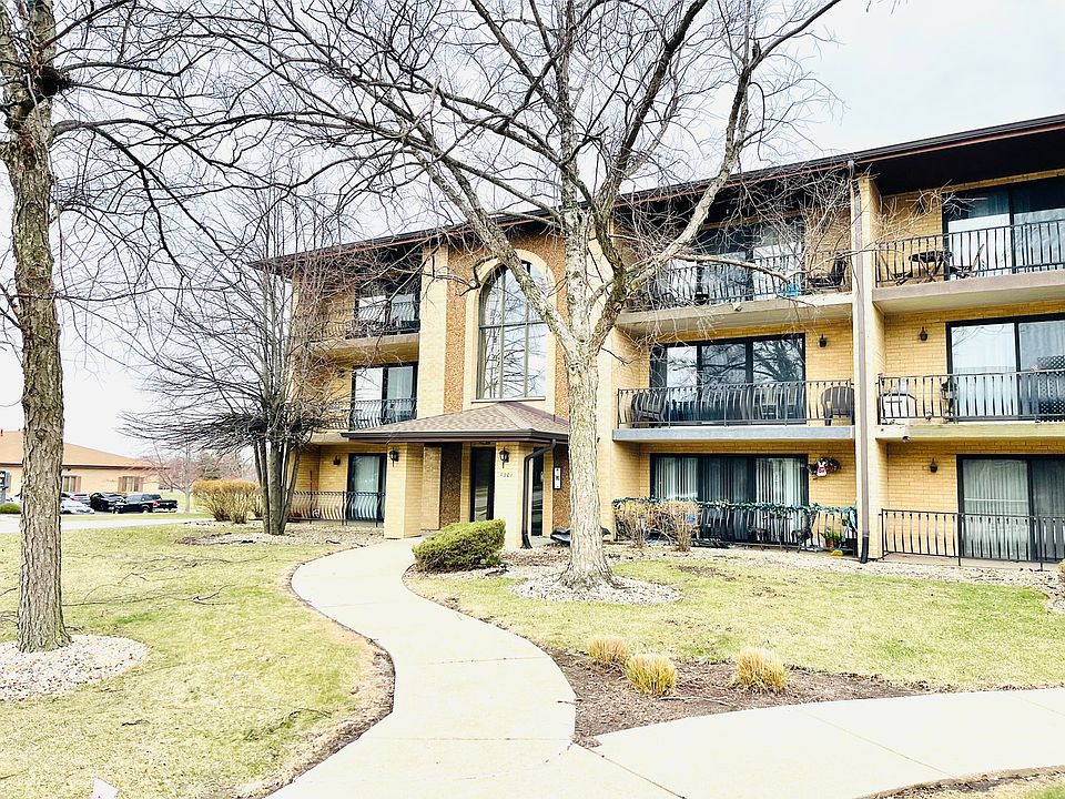 1st image of 7301 Evergreen Dr APT 2B
