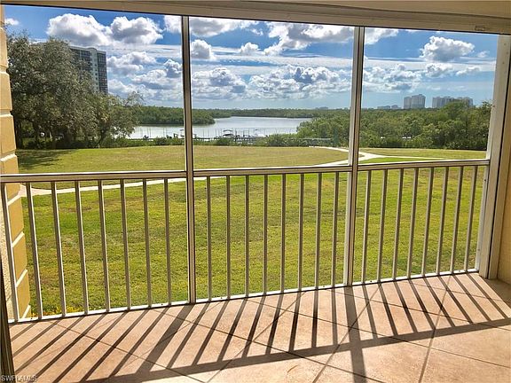 4th image of 320 Horse Creek Dr APT 203