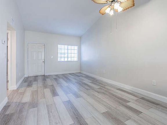 5th image of 6475 SW 130th Pl #404
