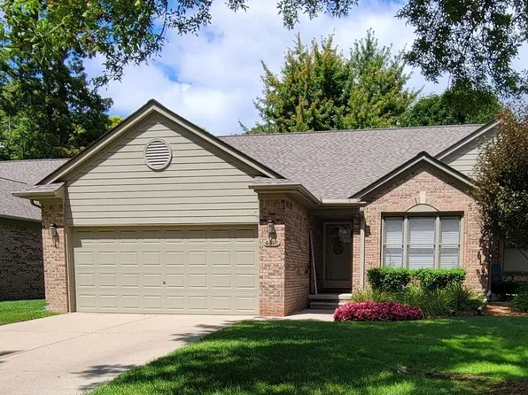 4413 Spruce Ct, Warren, MI 48092