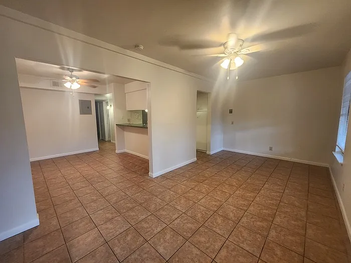 2 bed, 1.5 bath, 1444 sqft, $1,150 — Photo 2