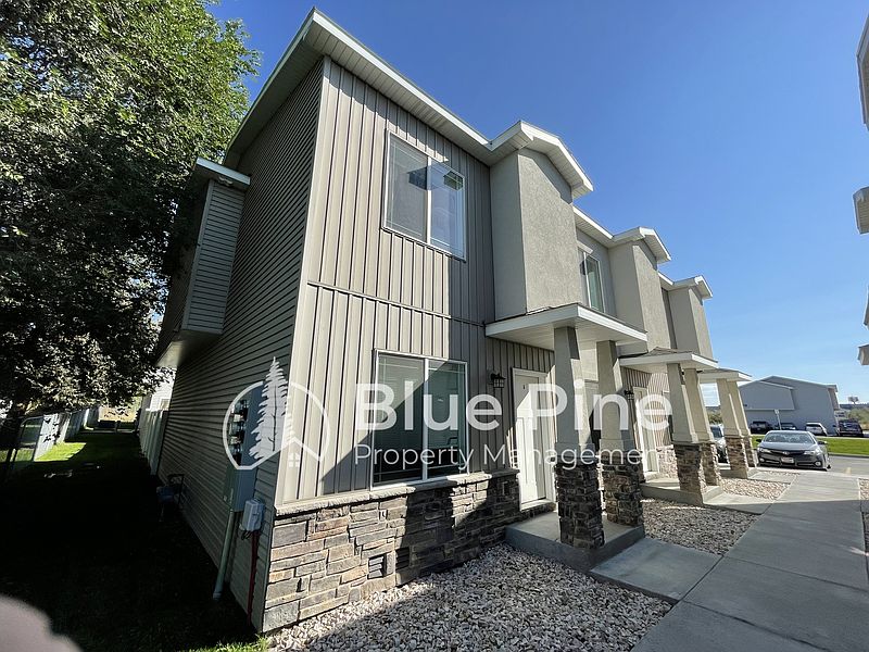 1st image of 700 S Saturn Ave #A