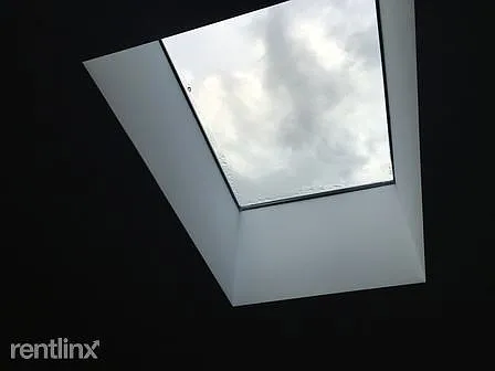 652.1