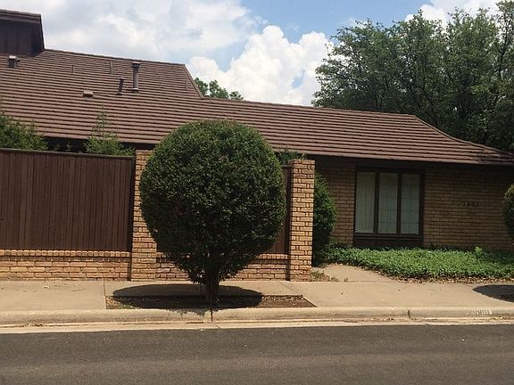 2nd image of 1801 Aberdeen Ave