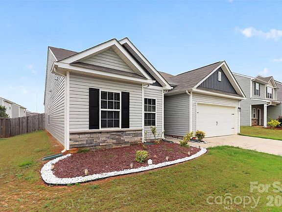 3rd image of 1120 Culver Spring Way
