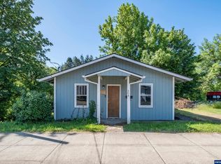504 W Main St, Sheridan, OR 97378