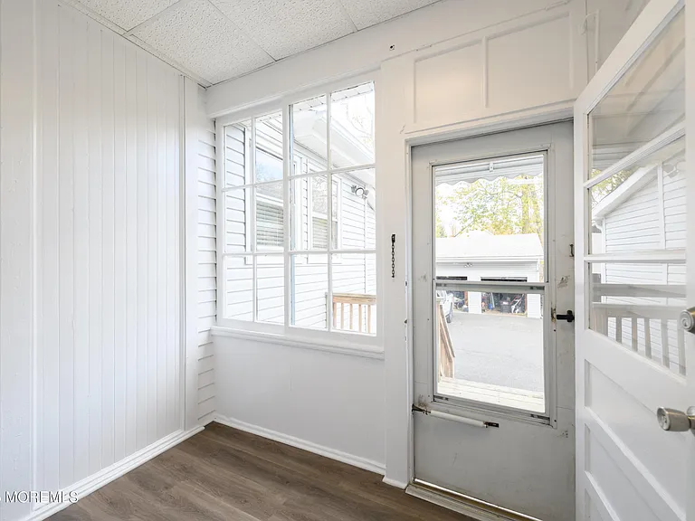 64 Harding Rd — Photo 16