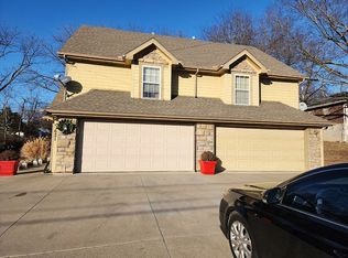 7621 E Bannister Rd, Kansas City, MO 64134